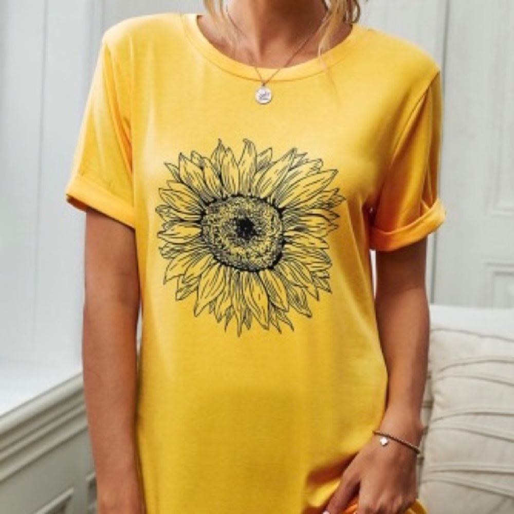 Sunflower Shirt🌻 - Picture 3 of 10
